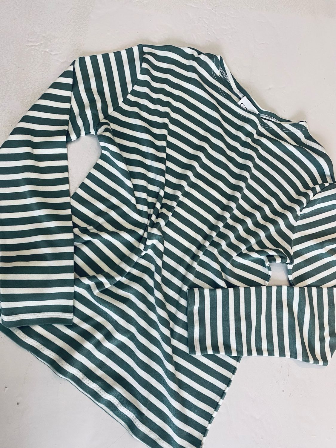 Closed Basic longsleeve Faded green C95594-420-ST
