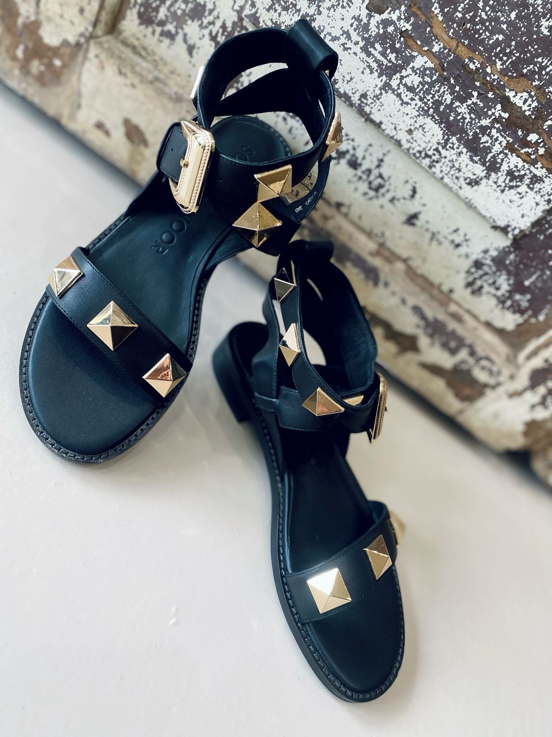 Sofie Schnoor NALASW SANDAL Black Gold T430