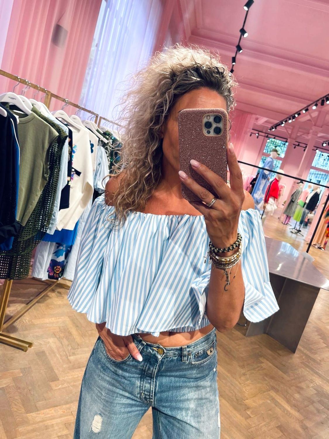 Essentiel Antwerp stripes off shoulder top blauw Hiebe