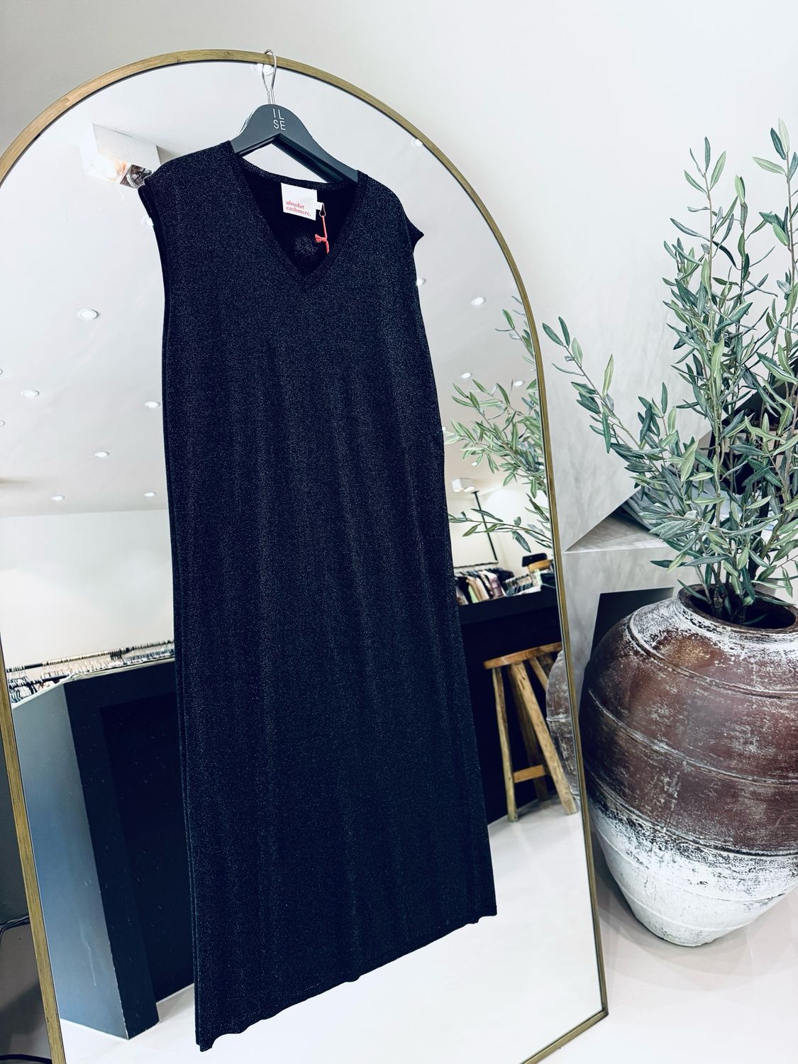 Absolut Cashmere ROBE COL V BLACK GLITTER ACF196406LCG