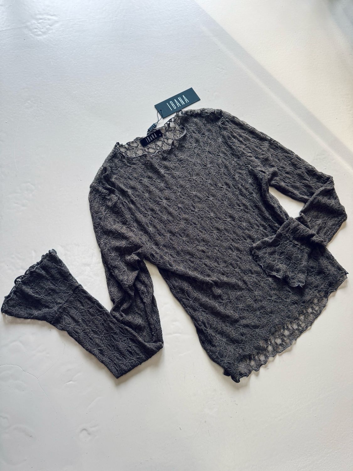 Ibana Taolo top Bruin 302550048
