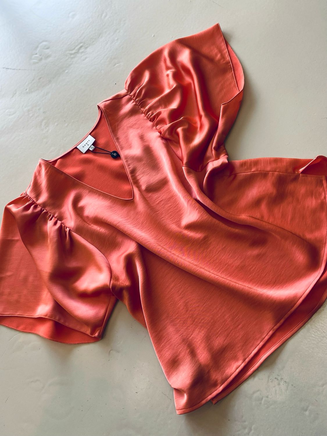 Dante6 Arvi satin butterfly sleeve top Radiant apricot 251153