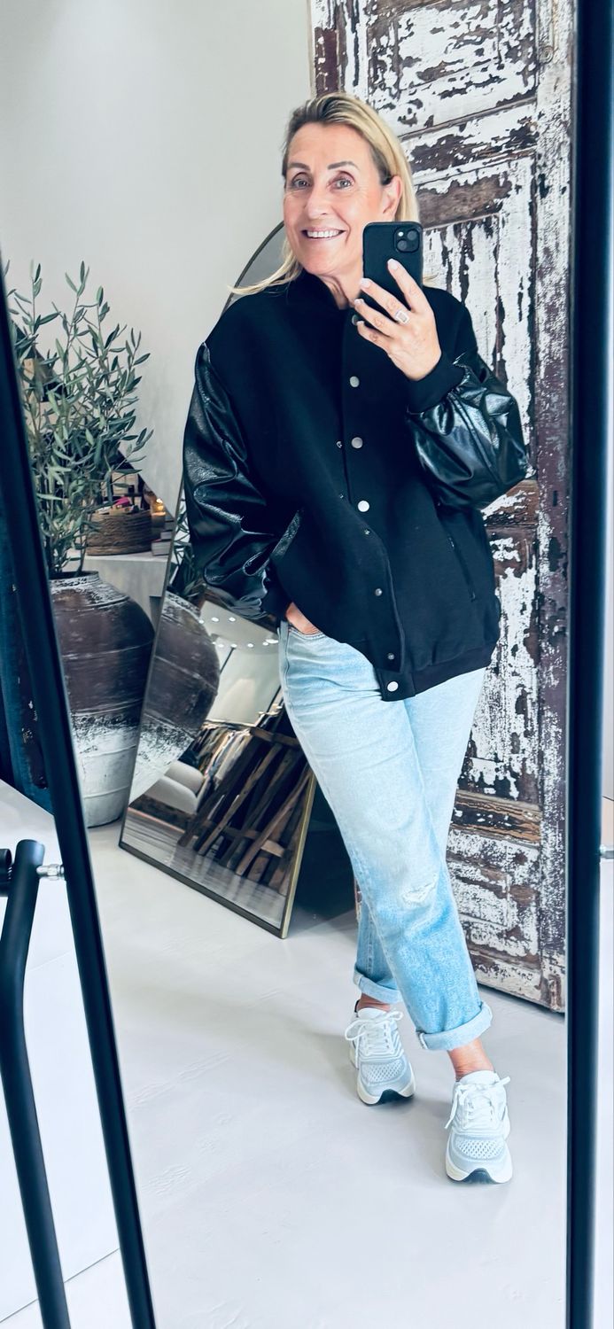 Eleh Jacket Zwart EFW250377