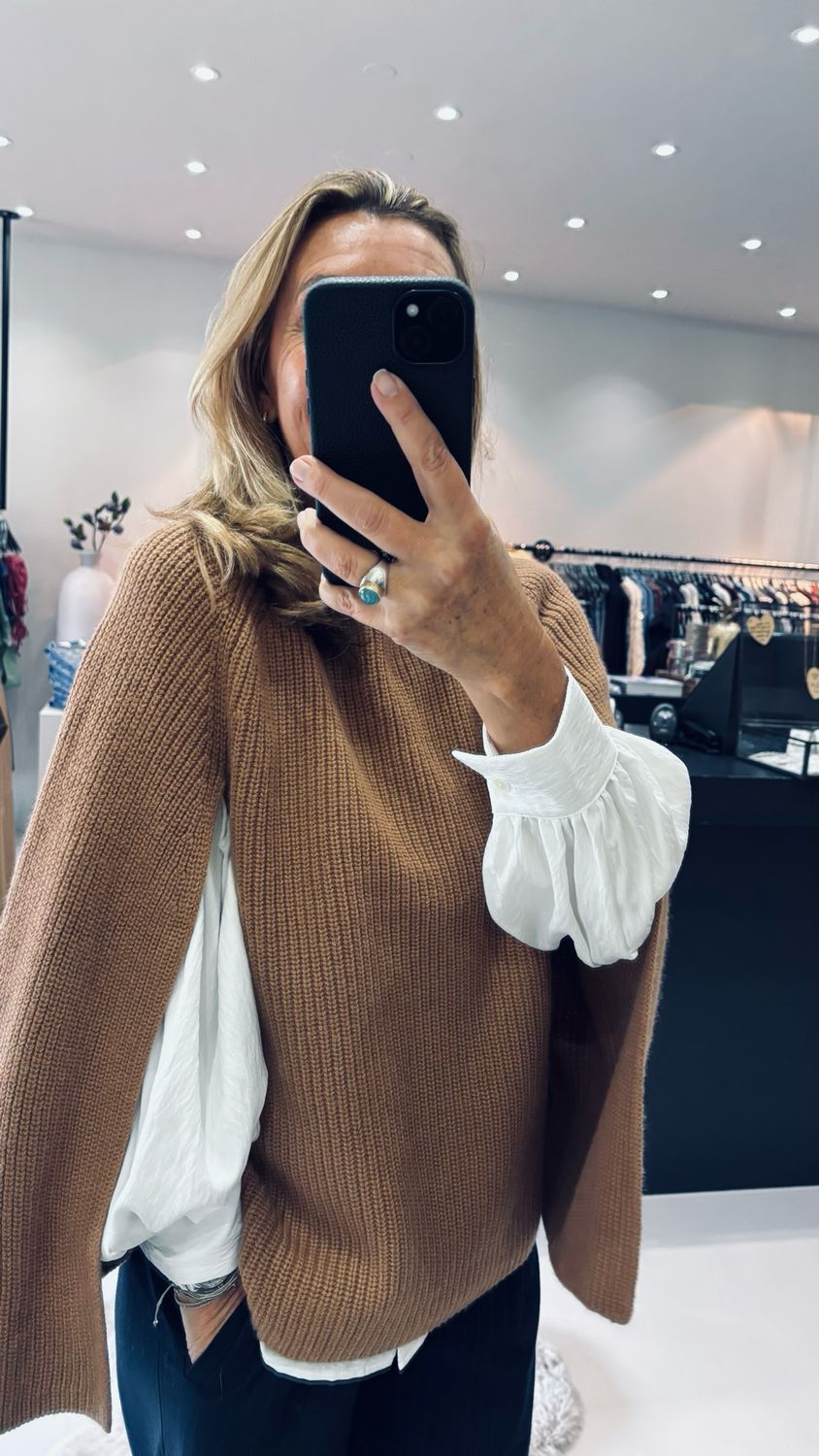 Dante6 Dante6-Romi cape sweater Toffee 253404