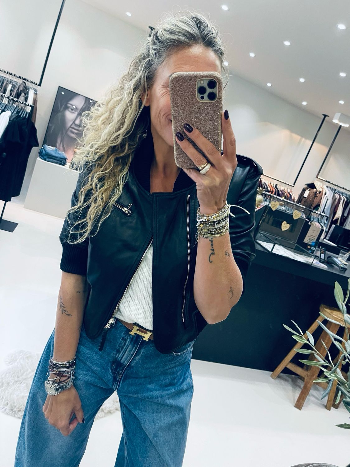 Ibana Jazlyn 302610050