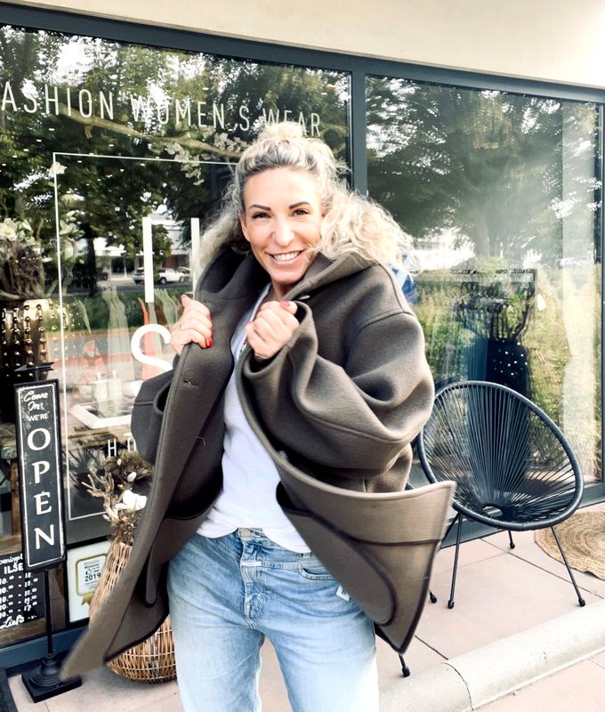 Damesjas uit de collectie van ILSE Hoofddorp