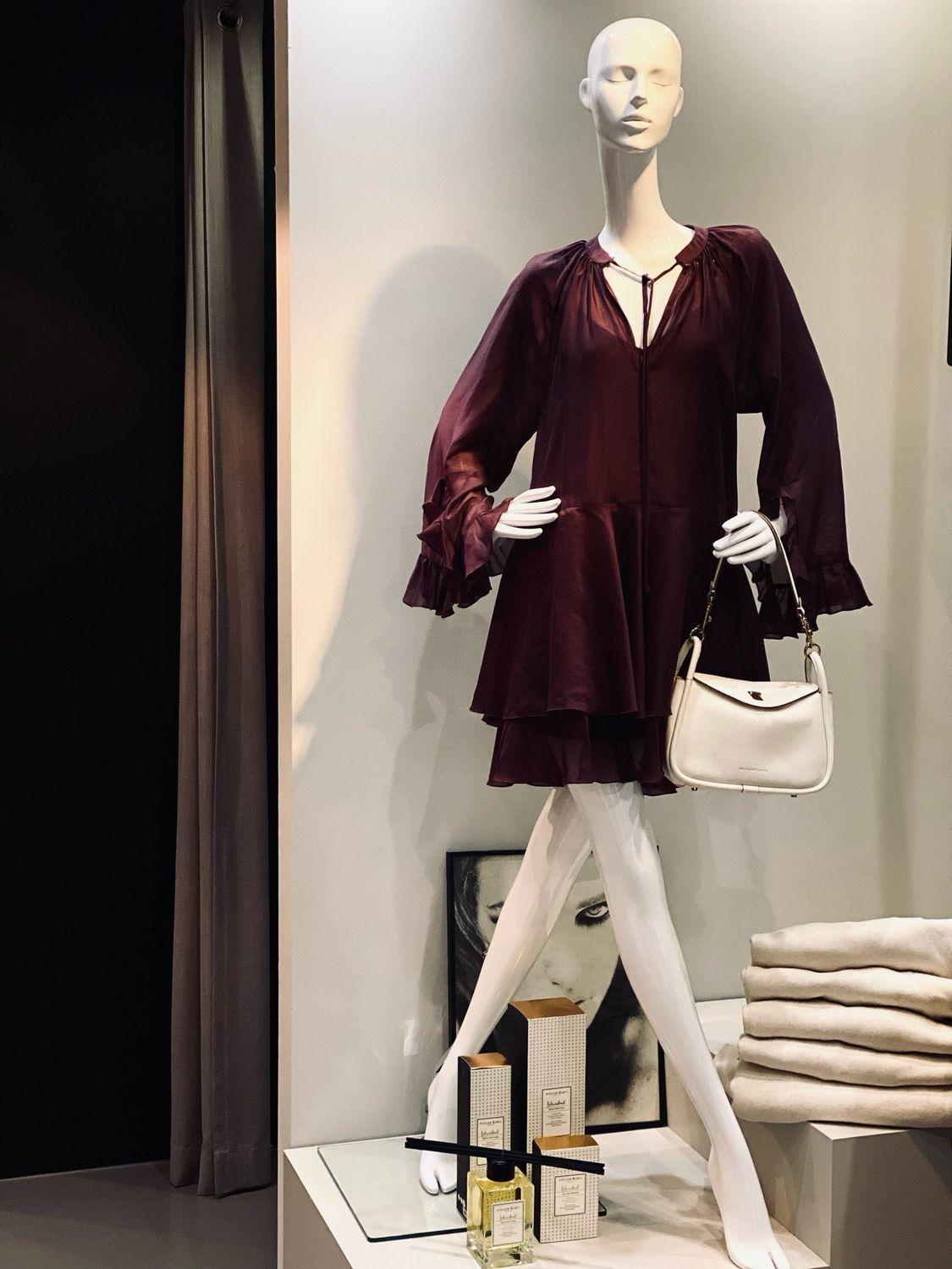 Devotion Twins SHEEN 026305G Devotion Twins SHEEN 026305G