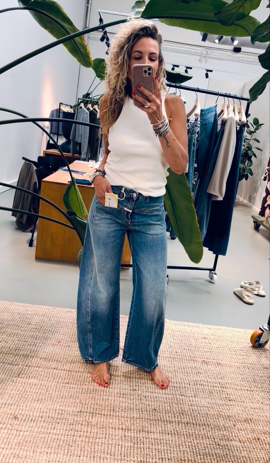 Closed Tori-X C21121-18Q-4E