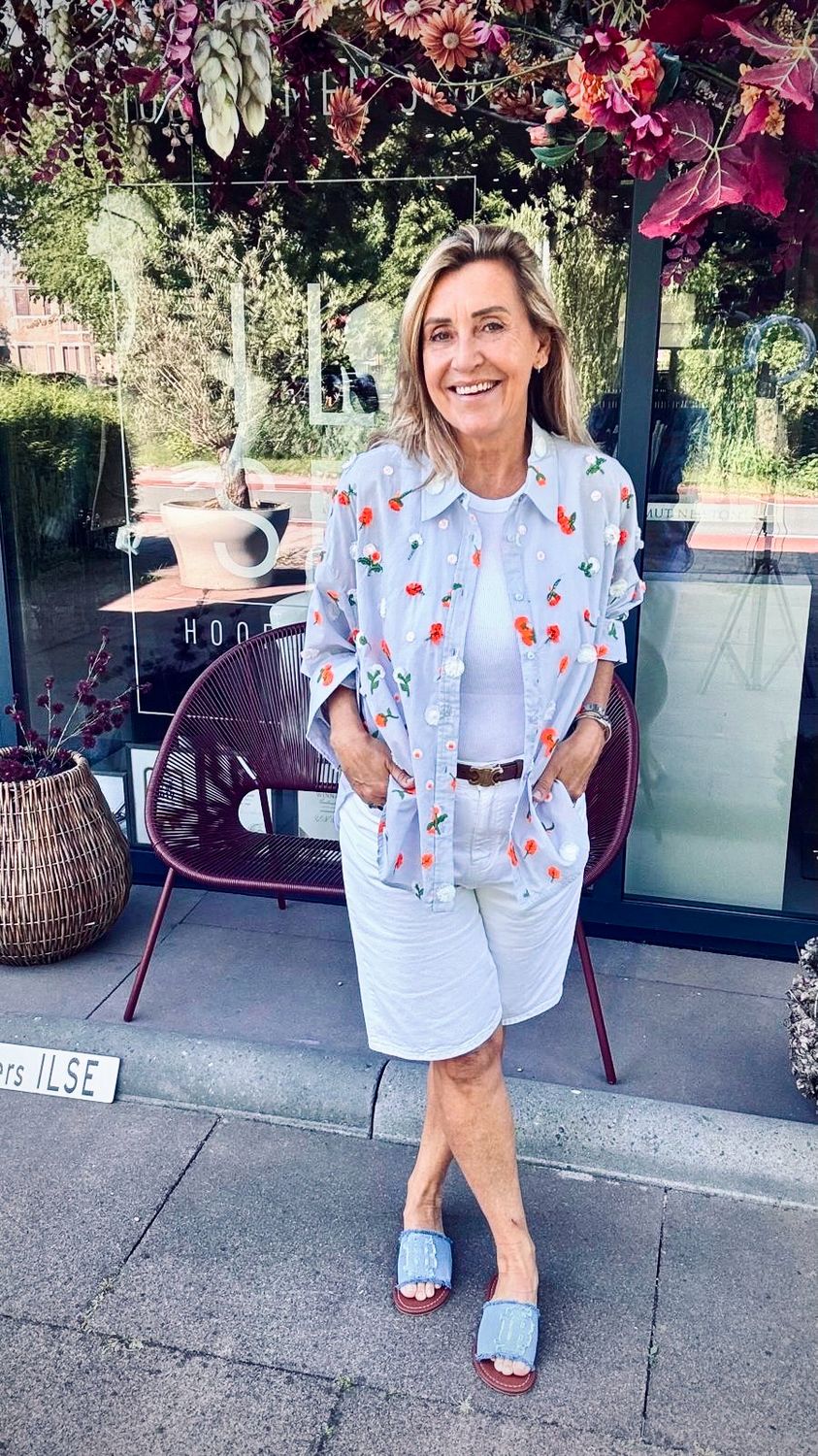 Essentiel Antwerp Boxy shirt Jimena Essentiel Antwerp Boxy shirt Jimena