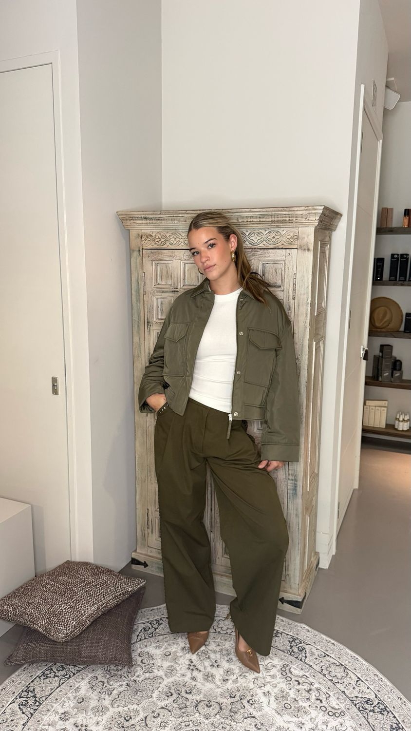 Closed Cropped Bomber C97389-69S-22