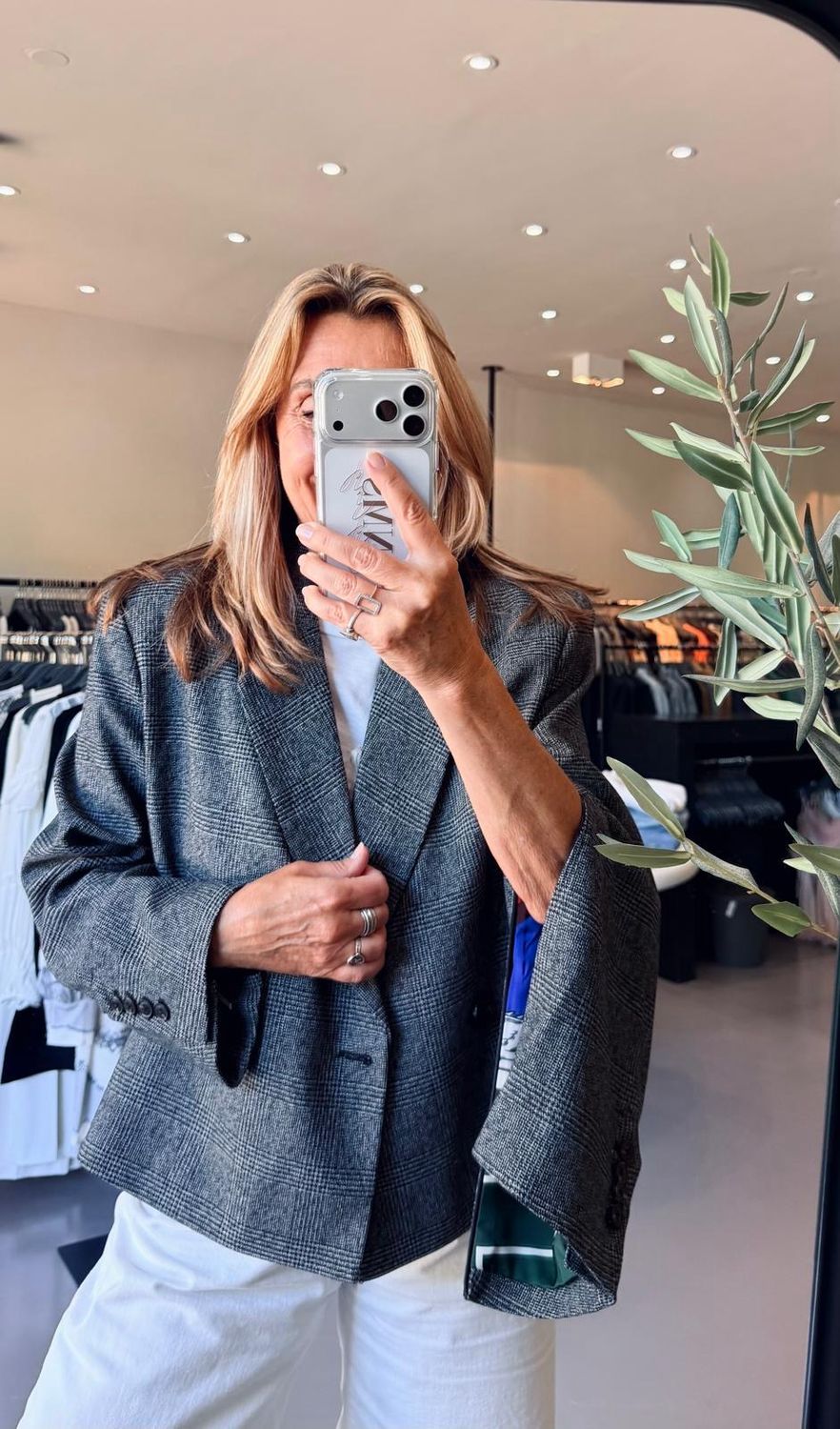 Essentiel Antwerp Cropped Blazer Kiana