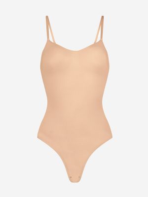 Nikkie String body S 6-102 0000 Powder N-Shapewear