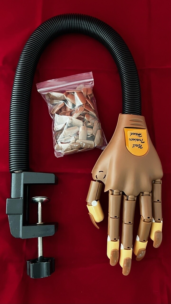 Mano de practica Manicuria articulada con soporte