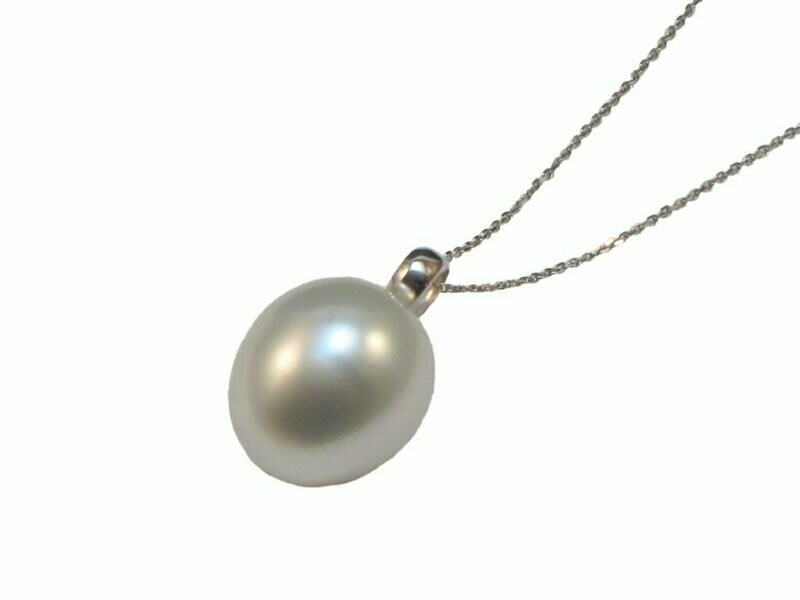 Colgante oro blanco y perla australiana