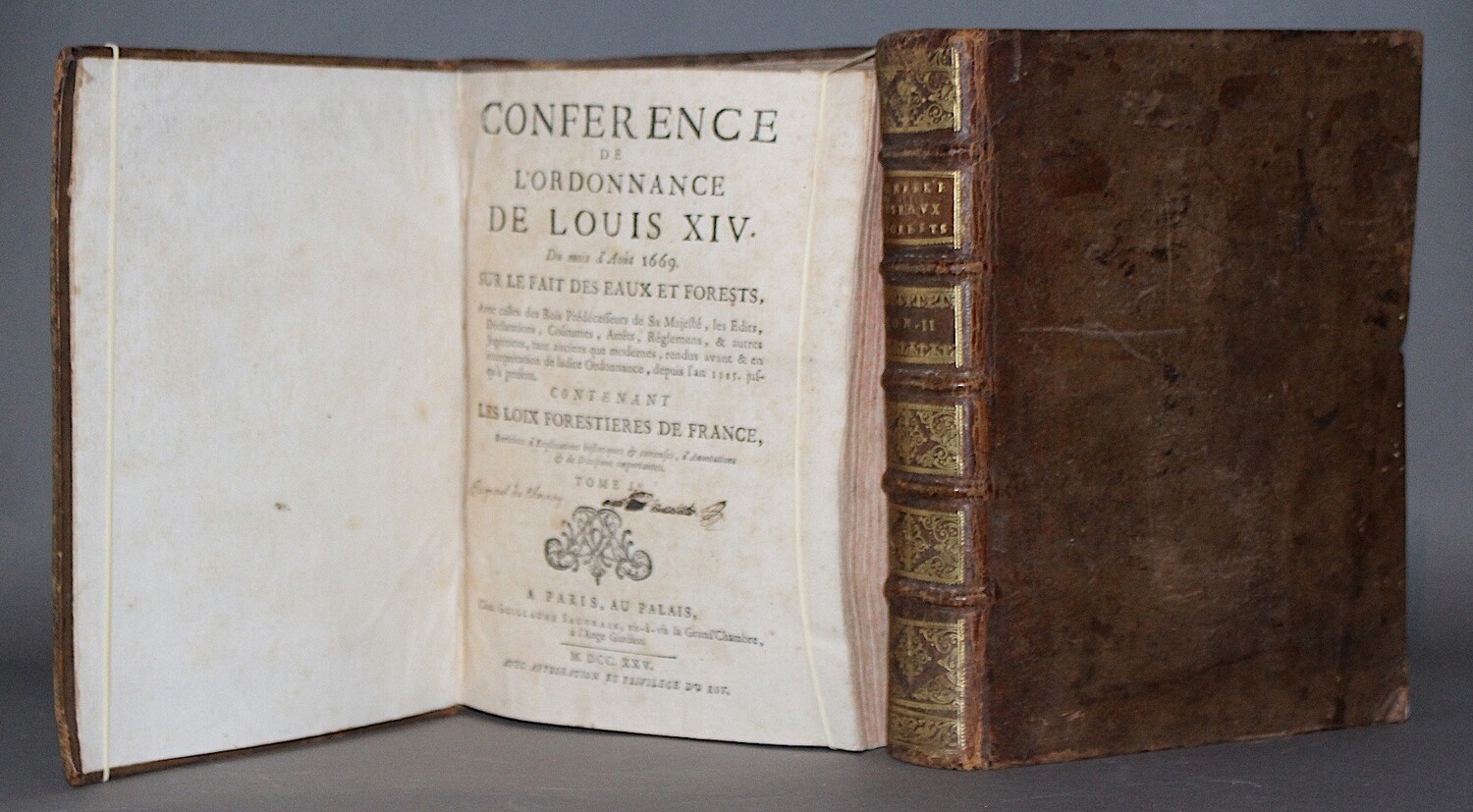 GALLON.- Conférence de l'ordonnance de Louis XIV... sur le fait des Eaux et Forests..., 1725