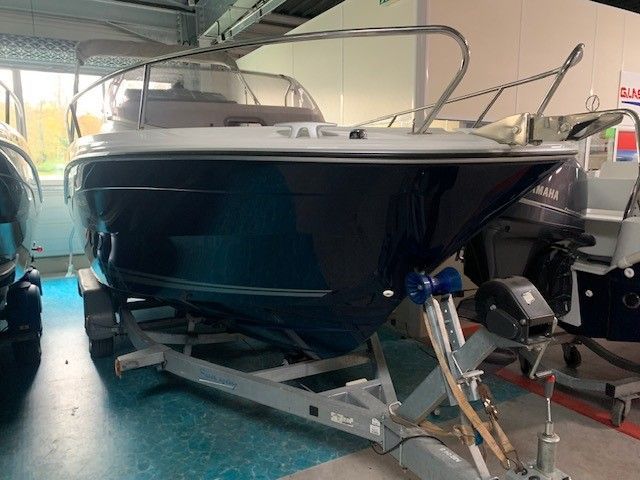 JEANNEAU CAP CAMARAT 6.5WA S3 2020 AVEC MOTEUR YAMAHA F200GETX