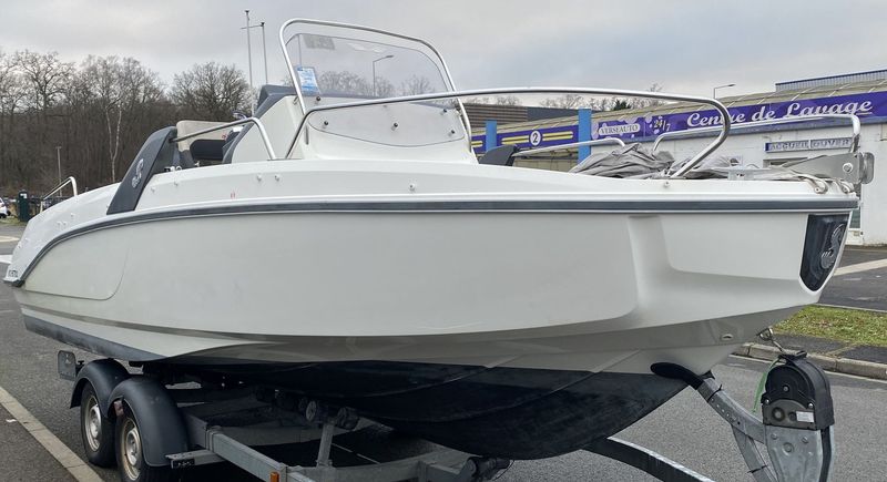 benneteau flyer 6.6  spacedeck