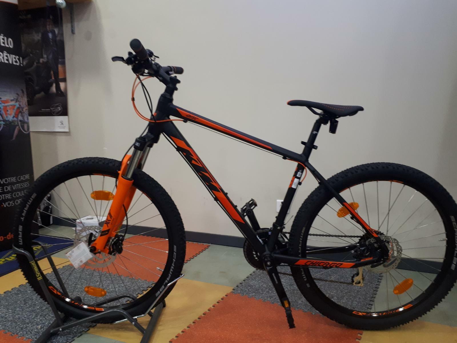 vélo VTT KTM CHICAGO A DISQUE