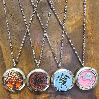 Essential Oil Necklace Gift Set
