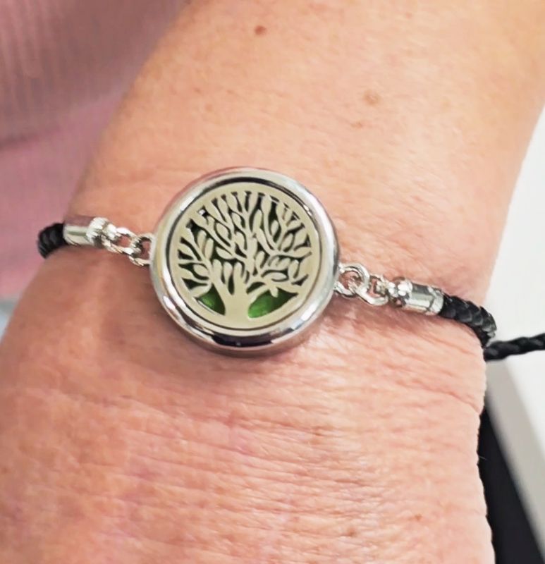 Tree of Life Essential Oil Bracelet Gift Set