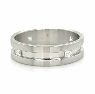 Diamond Recessed Edge Band in 14k White Gold