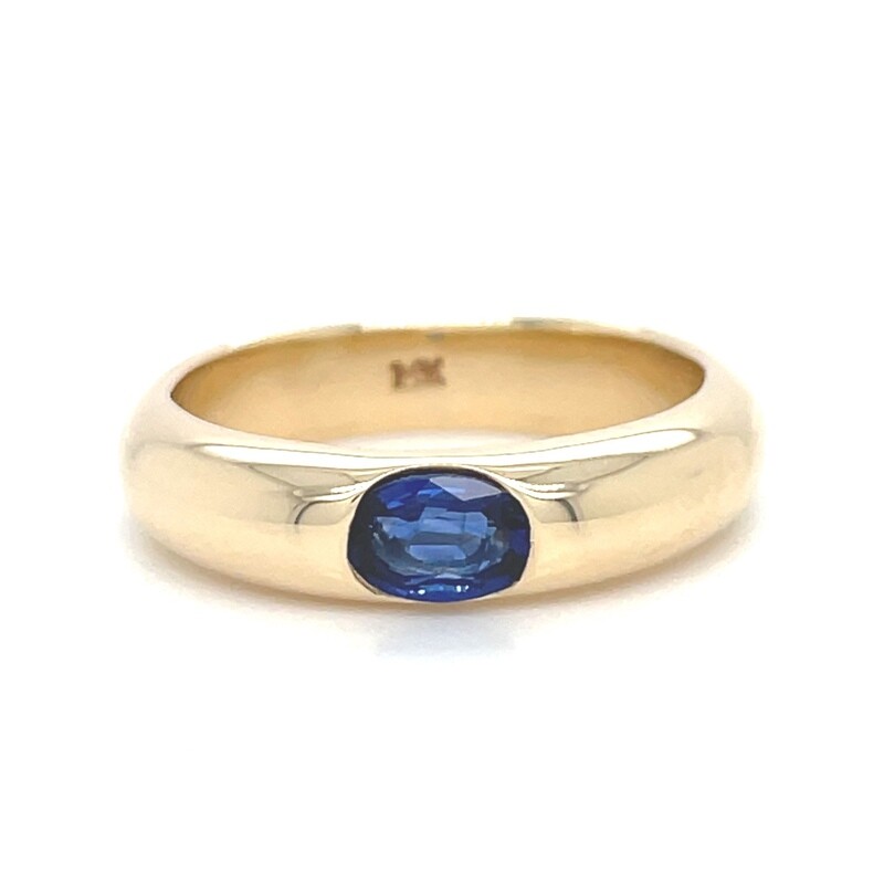 Blue Sapphire Oval Flush Mount  Ring in 14k Yellow Gold