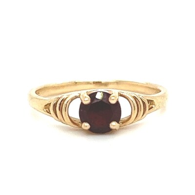 Mozambique Garnet Ring in 10k Yellow Gold