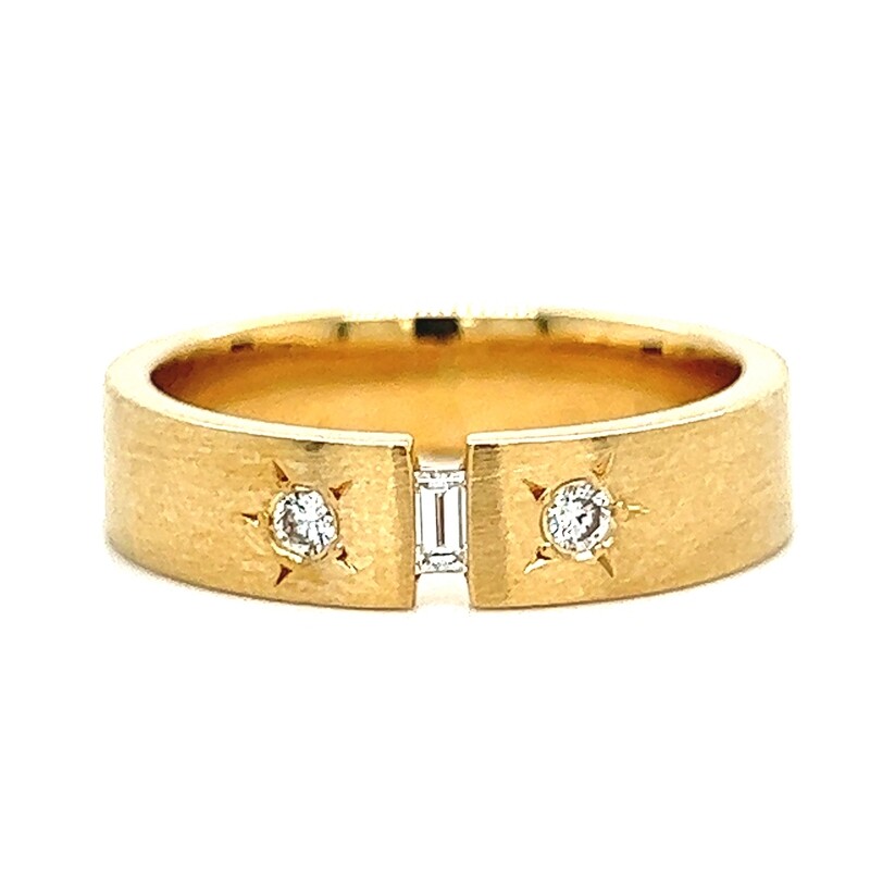 Diamond Star Band in 14k Yellow Gold