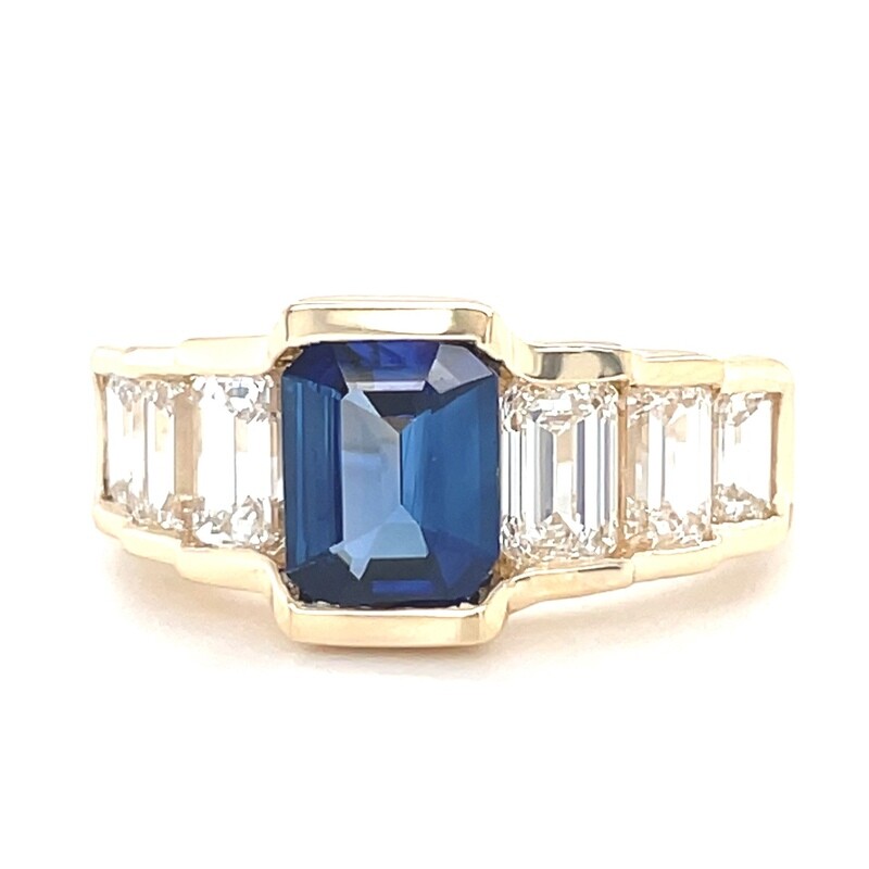Sapphire & Diamond Ring in 14k Yellow Gold