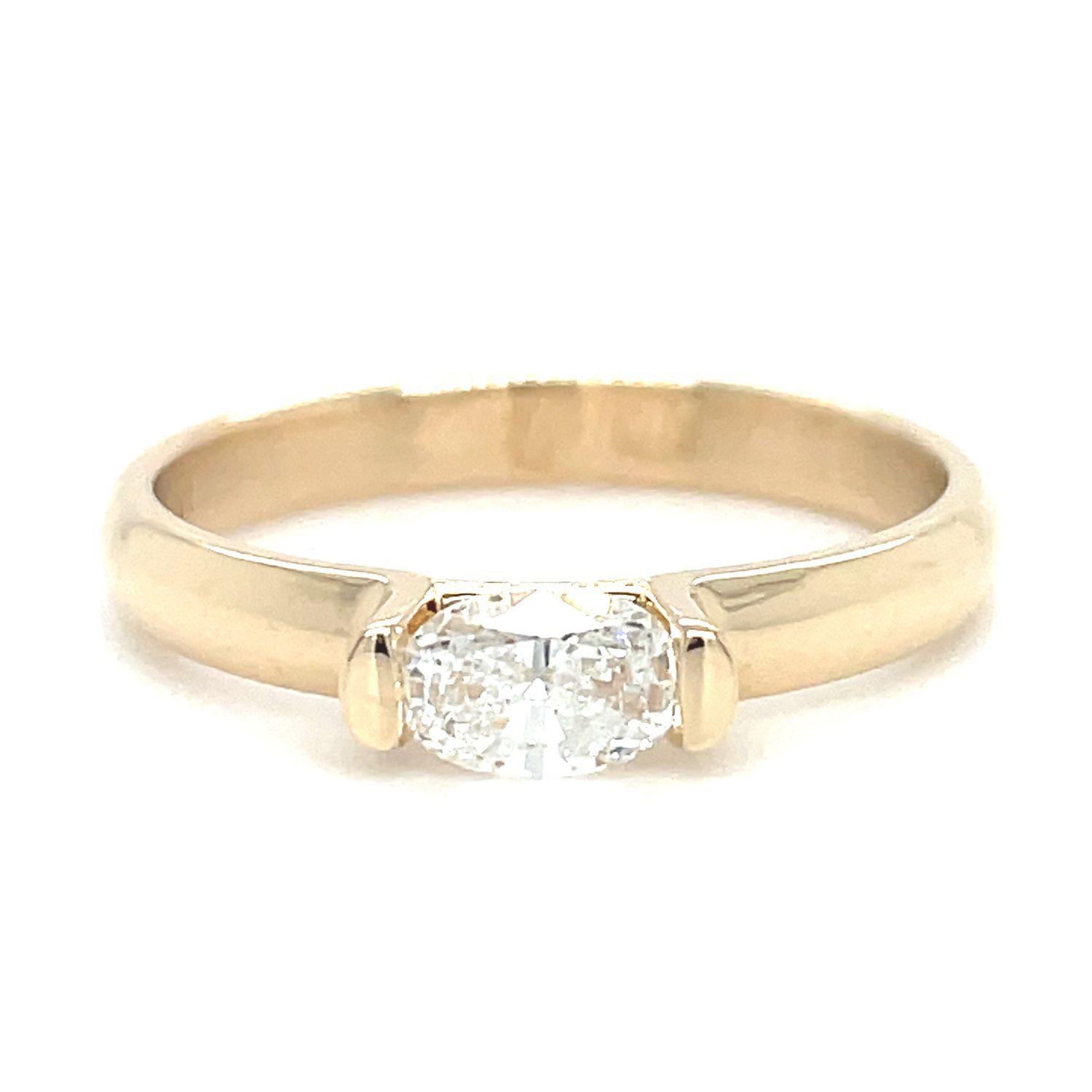 Diamond Oval Ring in 14k Yellow Gold — 0.50CT