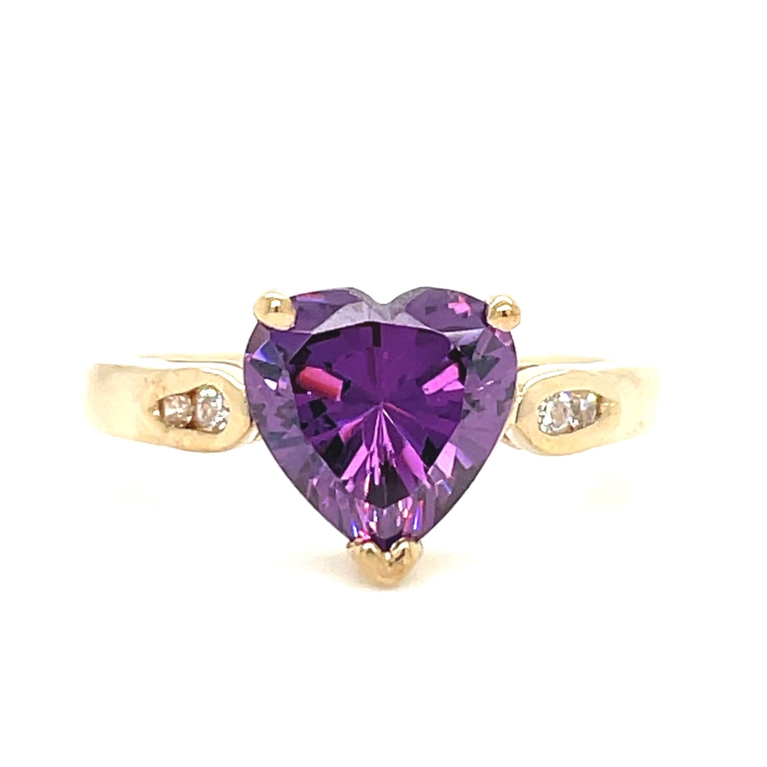 Amethyst & Diamond Ring in 14k Yellow Gold