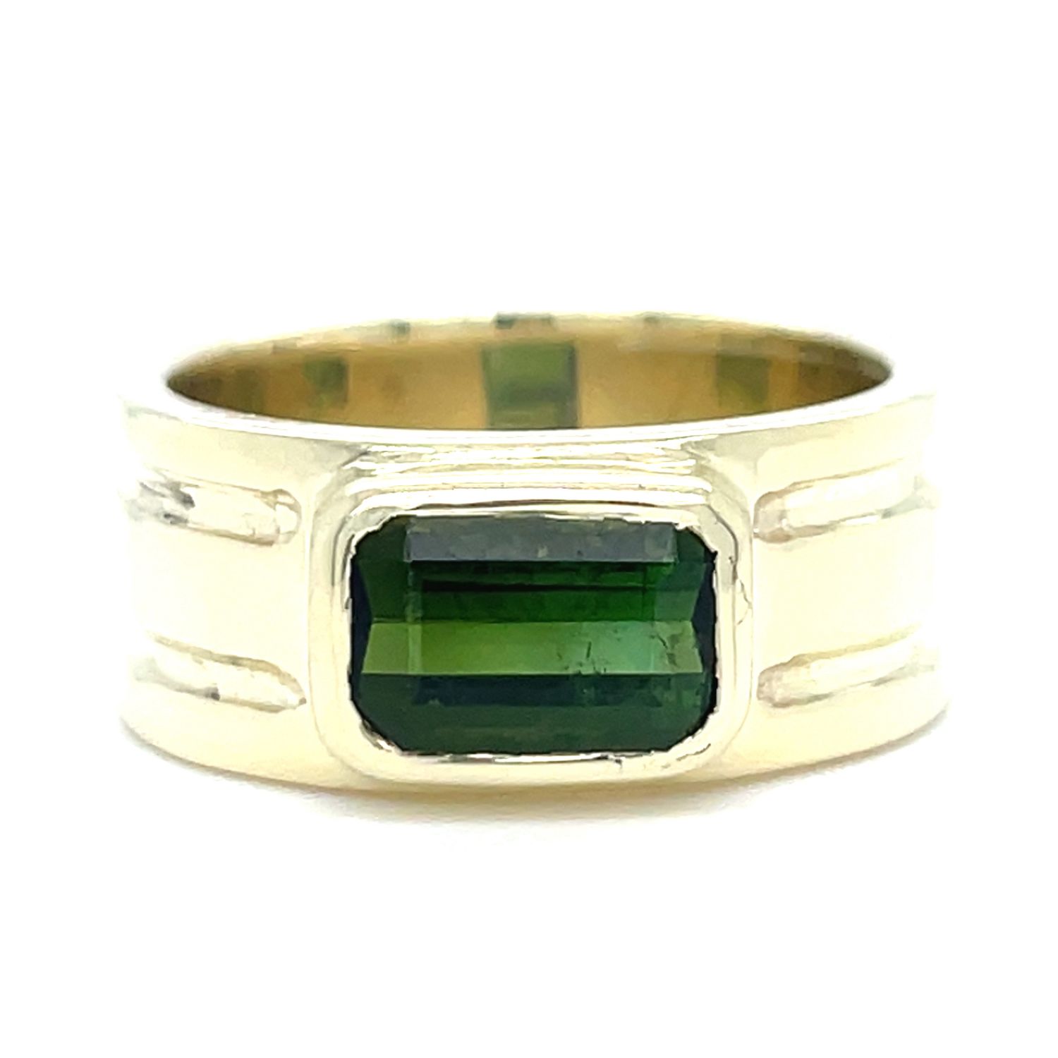 Green Tourmaline Ring in 14k Yellow Gold