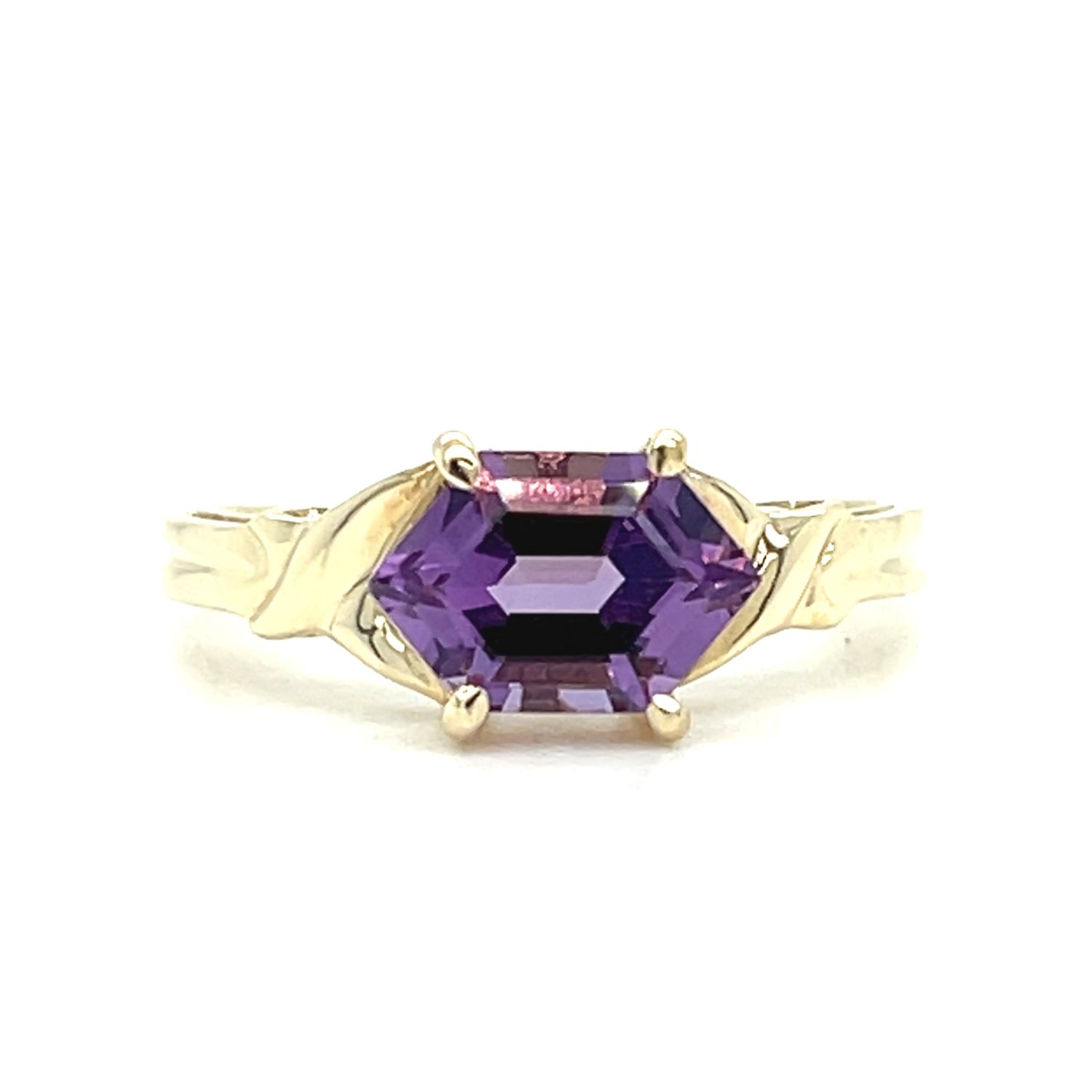 Amethyst Elongated Hexagon Ring in 14k Yellow Gold