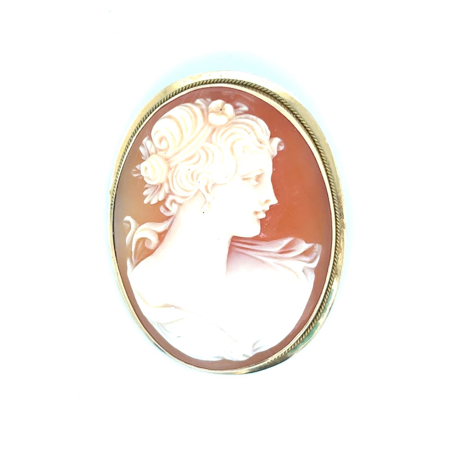 Cameo Brooch Pendant in 18k Yellow Gold