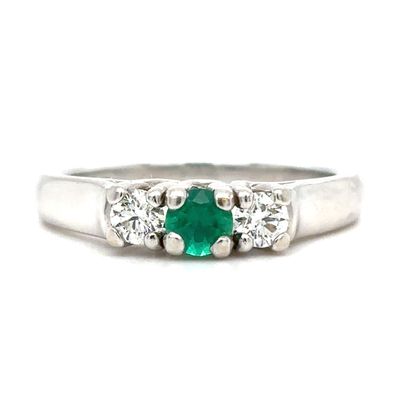 Emerald & Diamond Ring in 14k White Gold