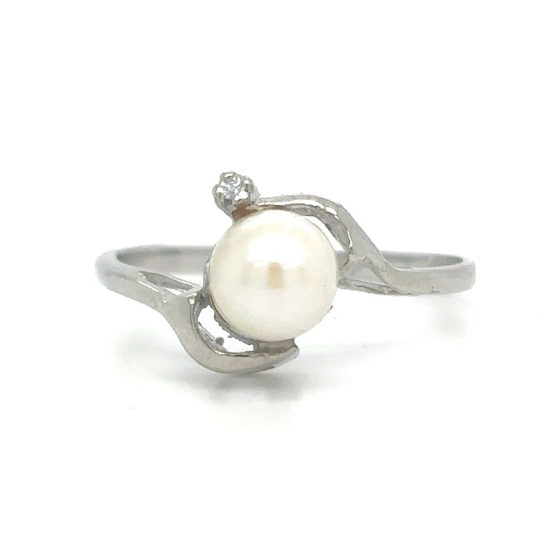 Akoya Pearl & Diamond Ring in 10k White Gold