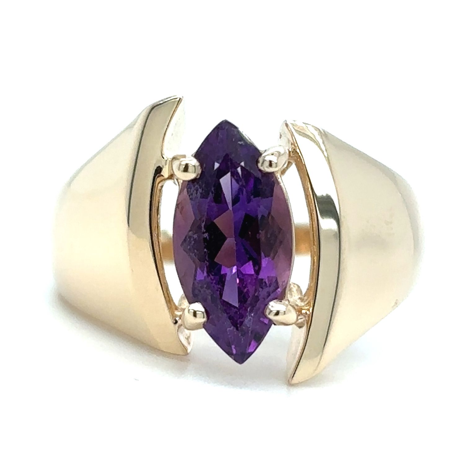 Amethyst Marquise Ring in 14k Yellow Gold