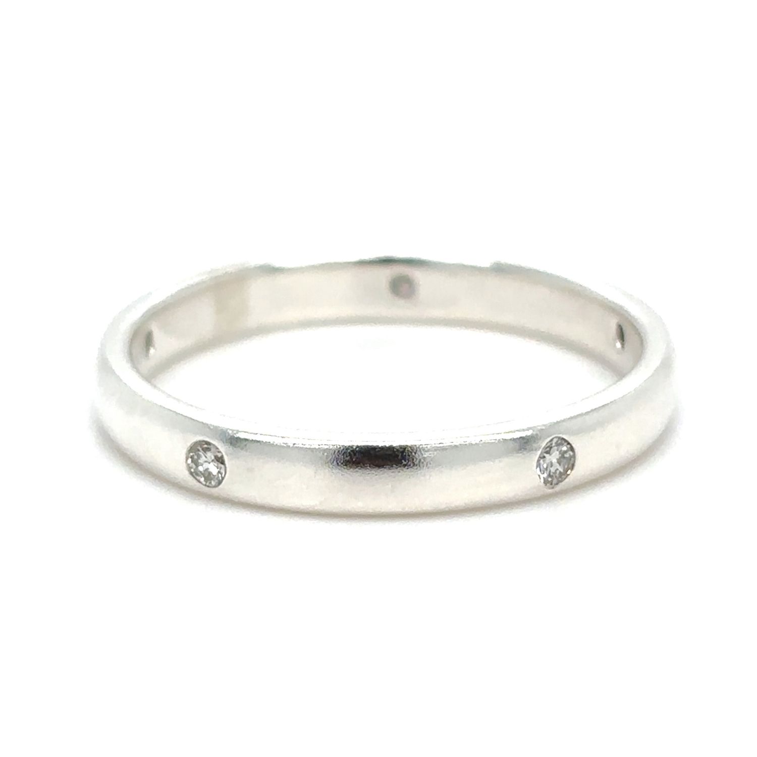 Diamond Flush Mount Band in Silver