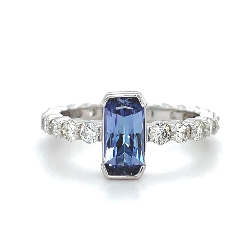 Tanzanite & Diamond Ring in 18k White Gold