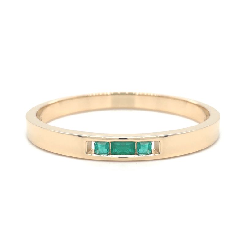 Emerald Split Bar Bracelet in 14k Yellow Gold