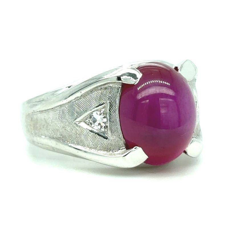 Ruby Lab Cabochon in 14k White Gold