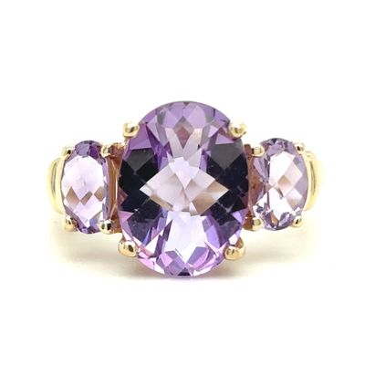 Amethyst Three-Stone Ring in 10k Yellow Gold