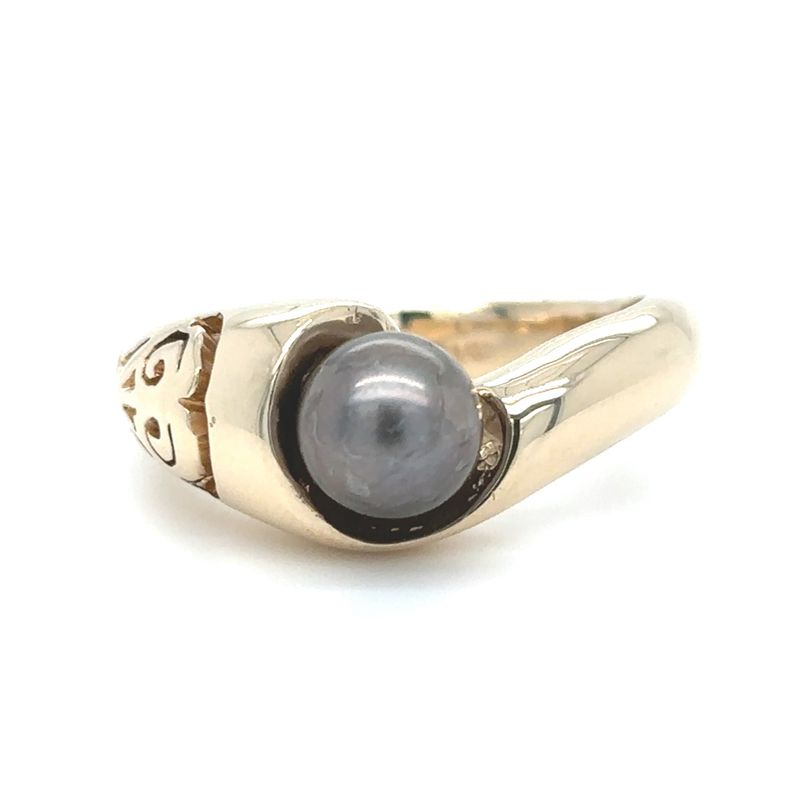 Tahitian Pearl Ring in 14k Yellow Gold