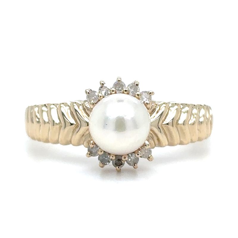 Akoya Pearl & Diamond Ring in 14k Yellow Gold