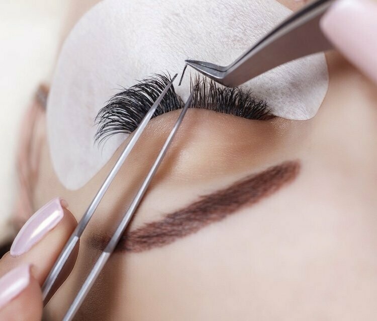 Classic Eyelashes
