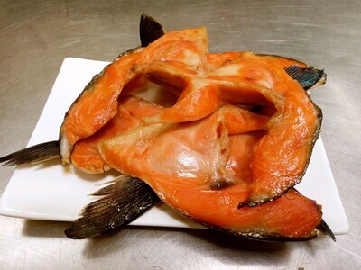 Smoked Chinook Salmon Collars (1 lb) Smoked Chinook Salmon Collars (1 lb)