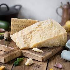 Parmigiano Reggiano (IT), Mitica (24mo)-8oz