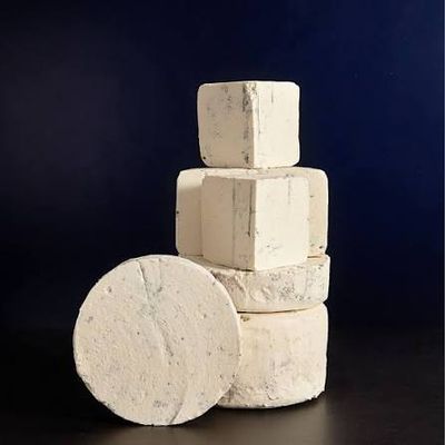 Harbourne Blue, Neal's Yard Dairy- 4oz