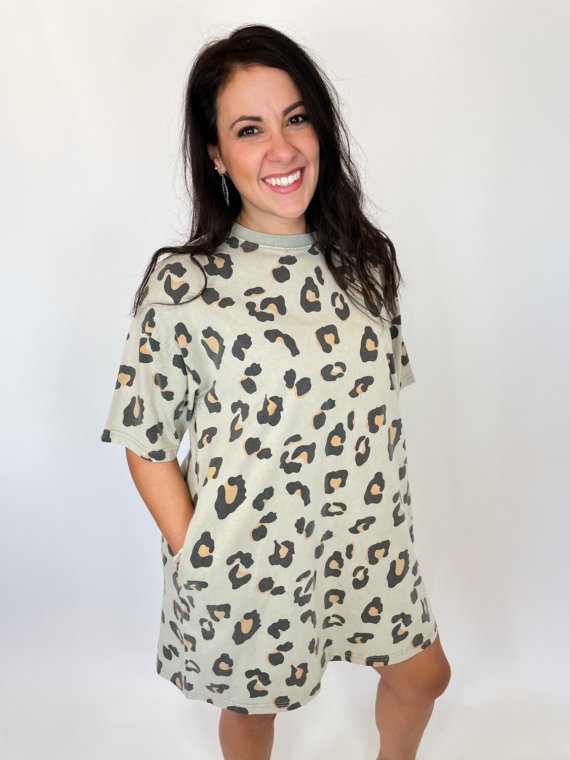 Easel Leopard Print Casual Dress - M