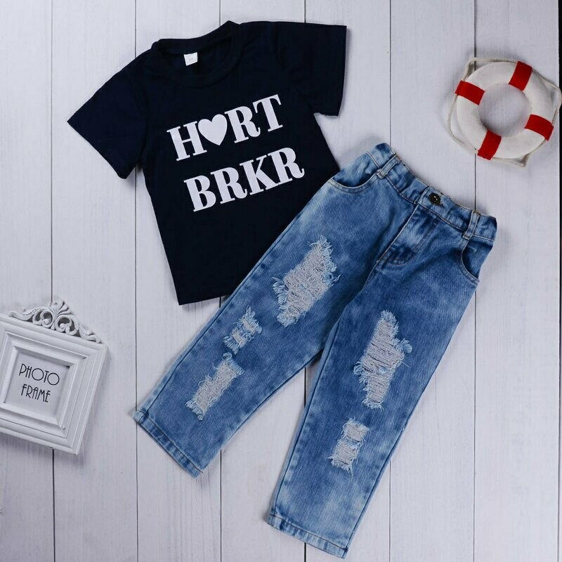 T-shirt and Jean